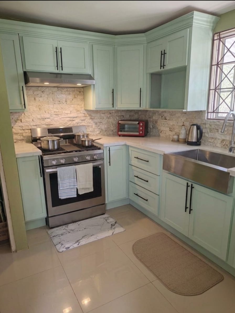 Keiiman cabinetry and construction work